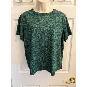 Old Navy EveryWear Tee Irish Green Floral Clove print Size L